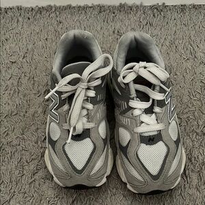 Kids New Balance Grey 9060